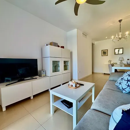 Lucerna I, Primero 4 *